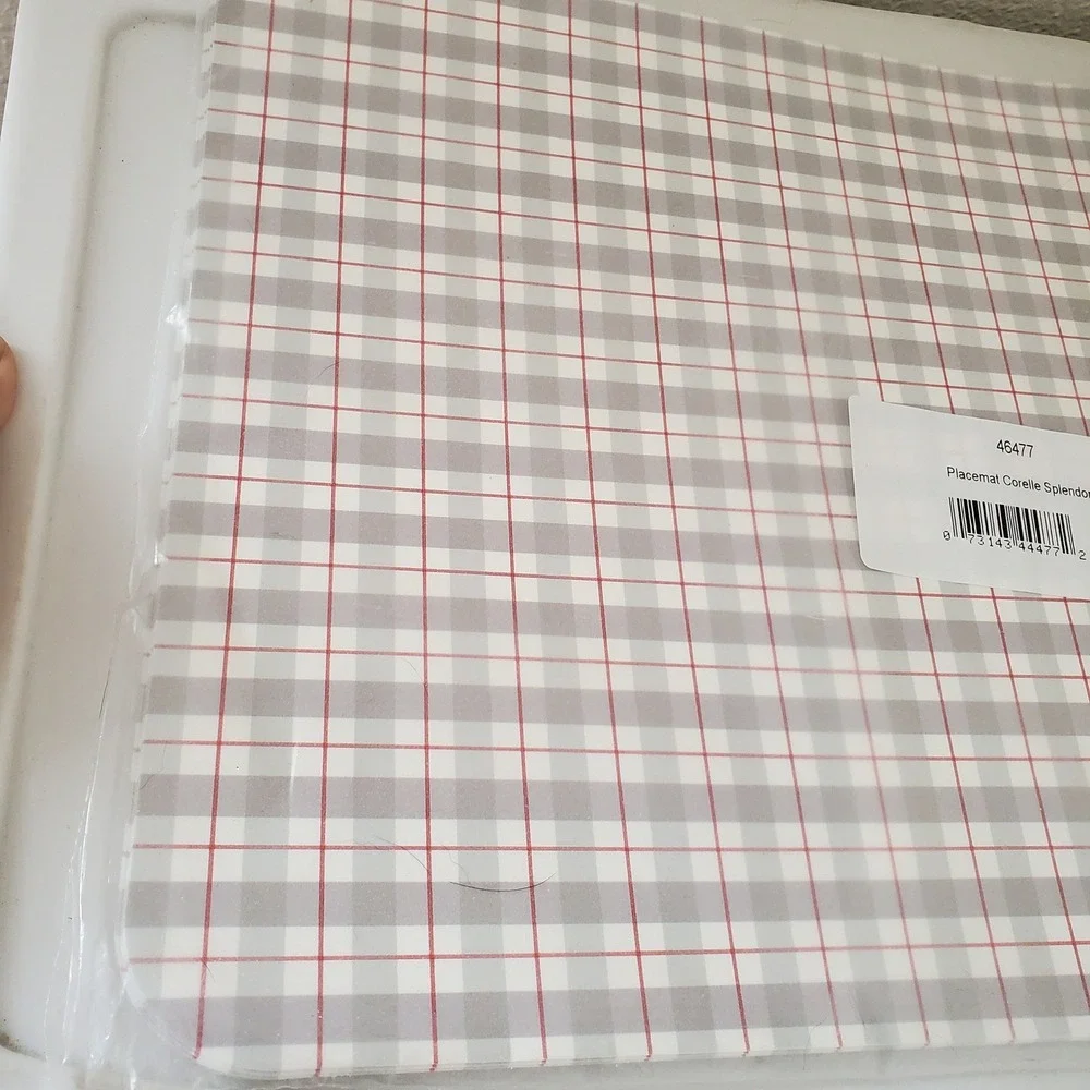 Corelle Coordinates Splendor Reversible Placemats 6 Pack Red Grey Swirl Plaid